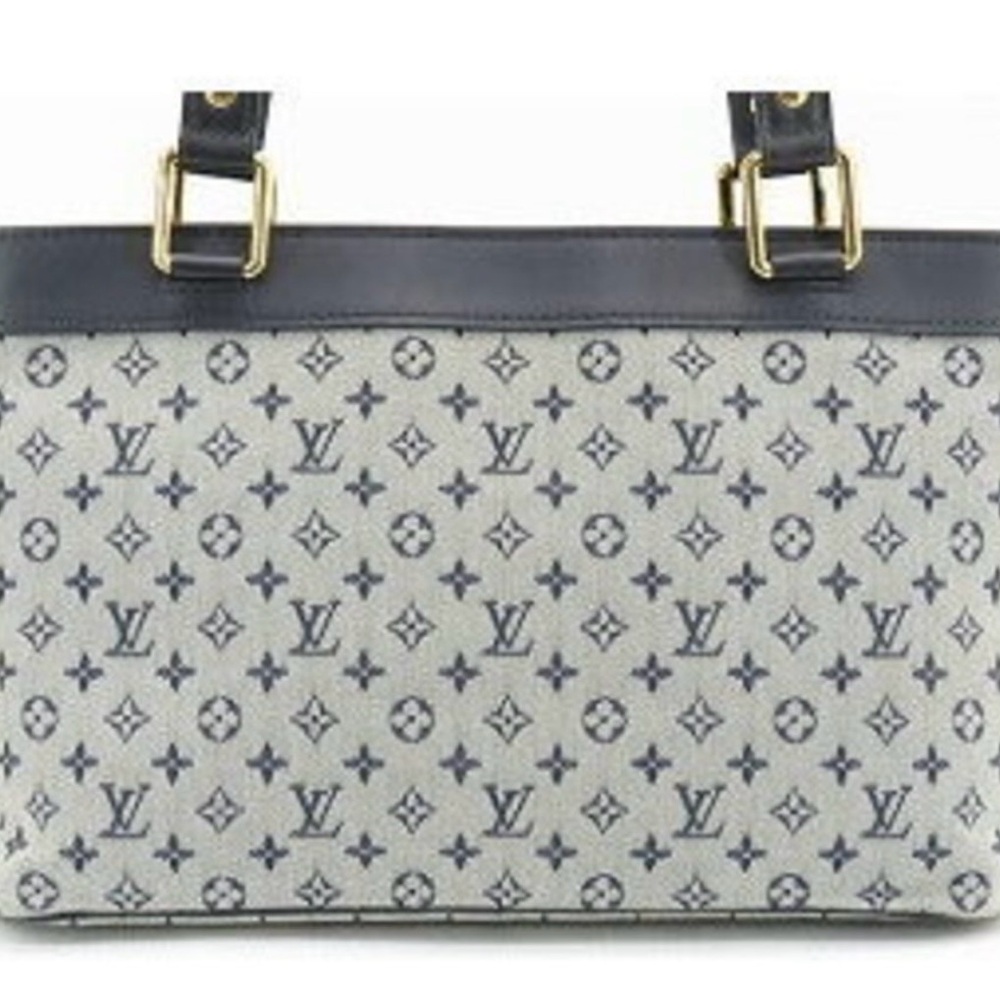 Louis Vuitton Lucille PM